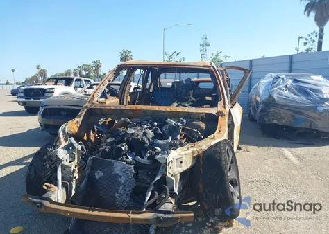 2010 BMW X5 xDrive48I from USA, damaged, VIN 5UXFE8C51AL310657